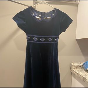 Velvet Dark Blue Girls Dress with floral details (Size 7/8)